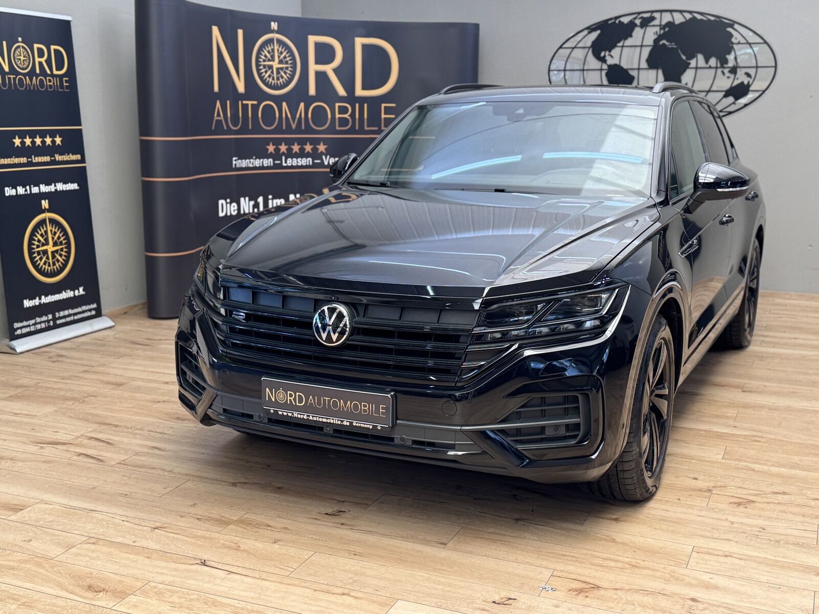 VW Touareg R-Line Black Style 4MOT 3.0 TDI Head-Up
