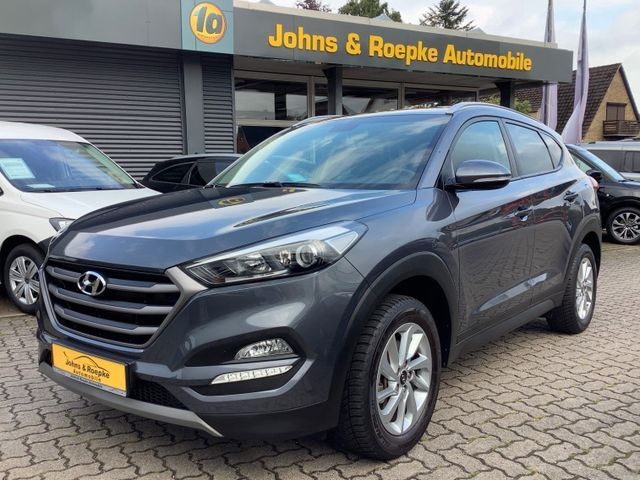 Hyundai Tucson 1,6 / NAVI / ALLWETTERREIFEN / TEMPOMAT