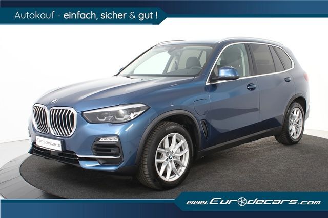 BMW X5 xDrive45e *1.Hand*Luft*Memory*AHK*