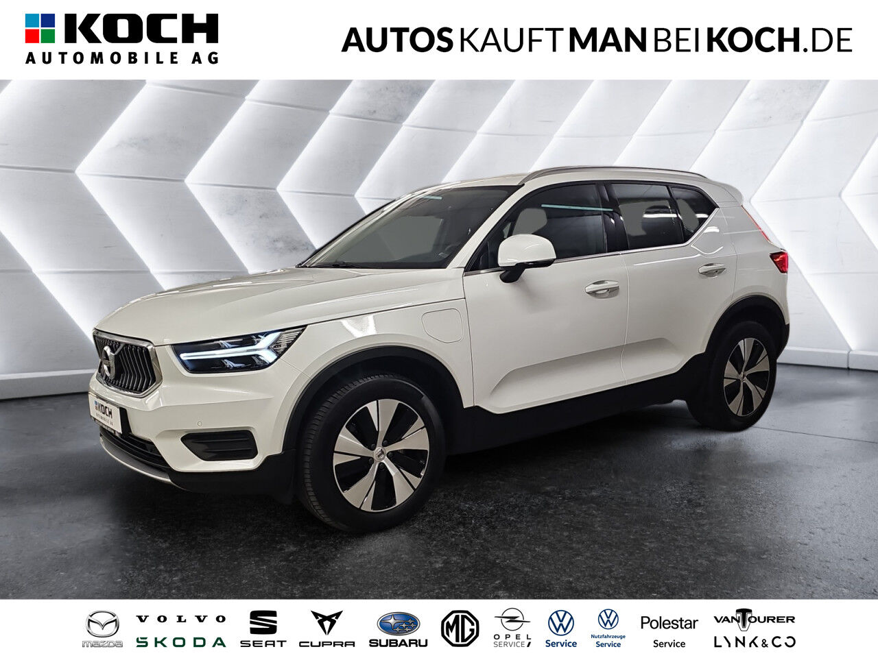 VOLVO XC40 T4 Recharge Inscription Expr.NAVI LHz LEDER