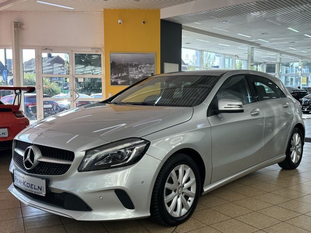 Mercedes-Benz A 200 d STYLE *NAVi*LED*PDC*