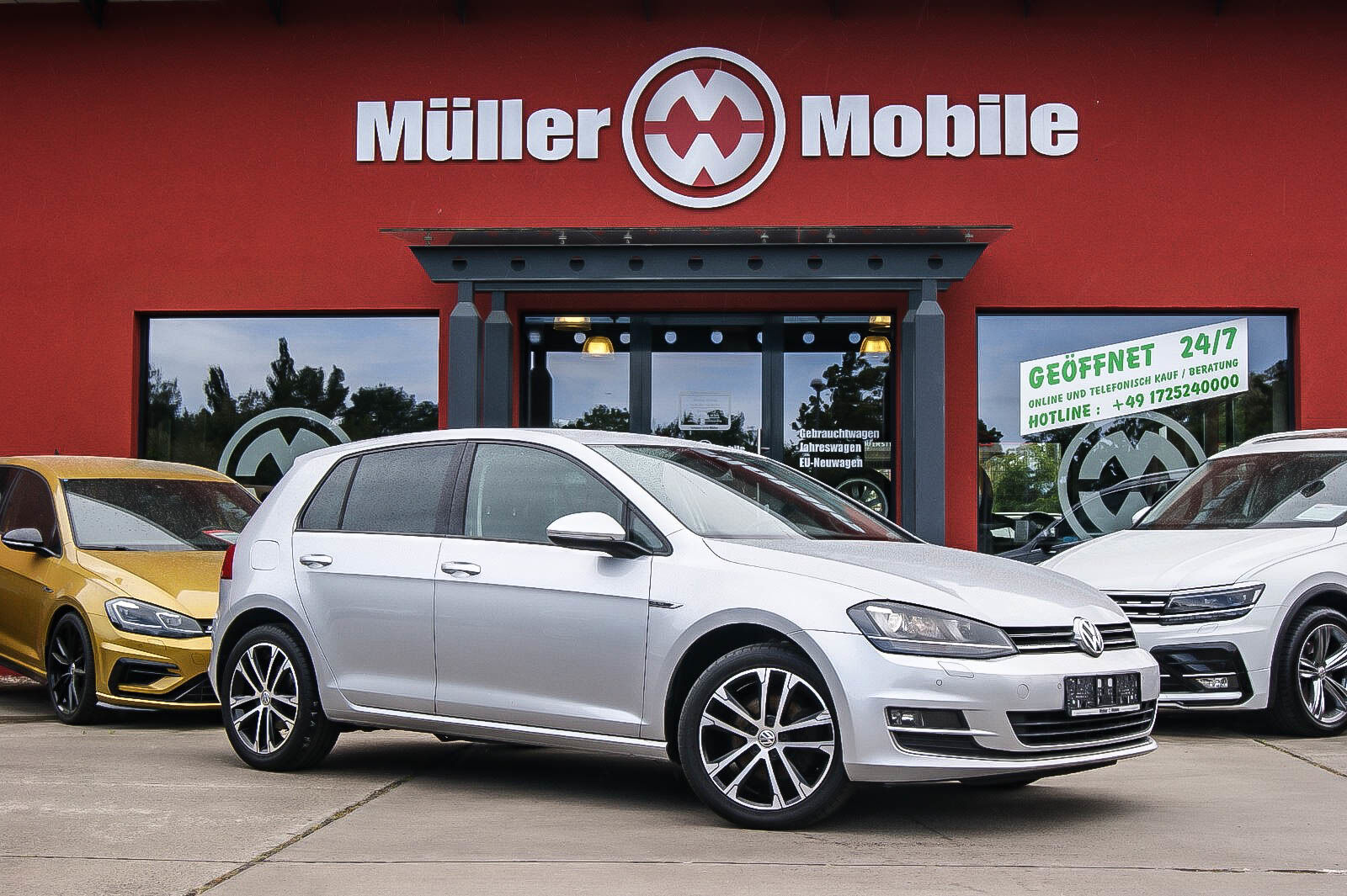 VW Golf VII 1.6 TDI Lounge Bi-XENON NAVIGATION PDC