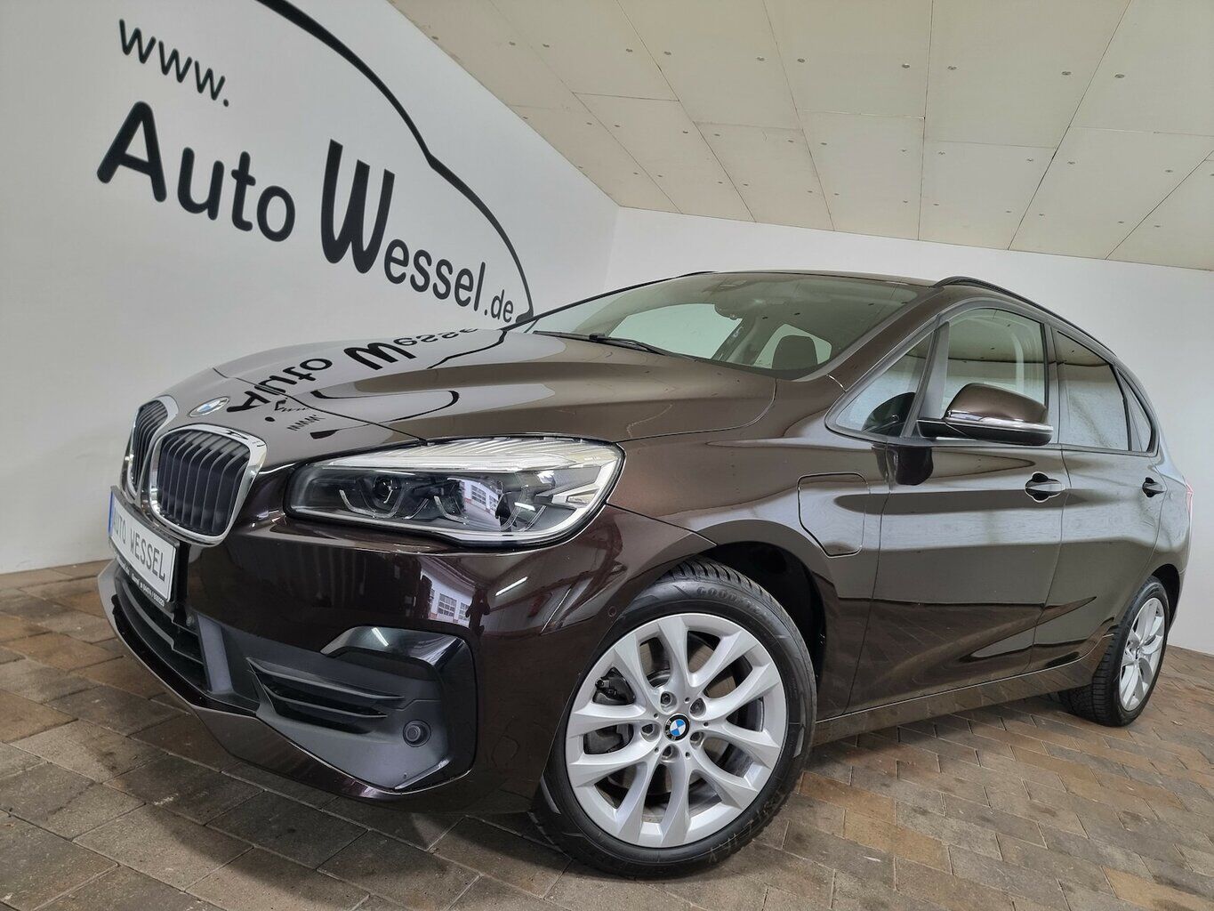 BMW 225 Active Tourer X-Drive HeadUp LED Navi Memory