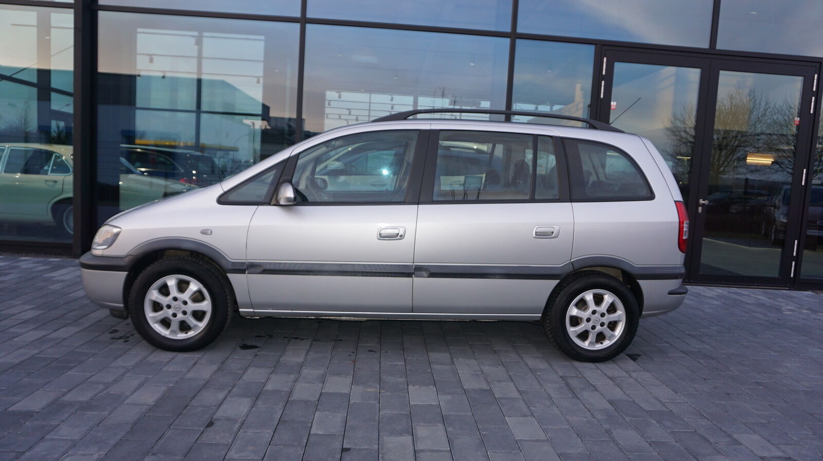 Second hand Opel Zafira 1.8