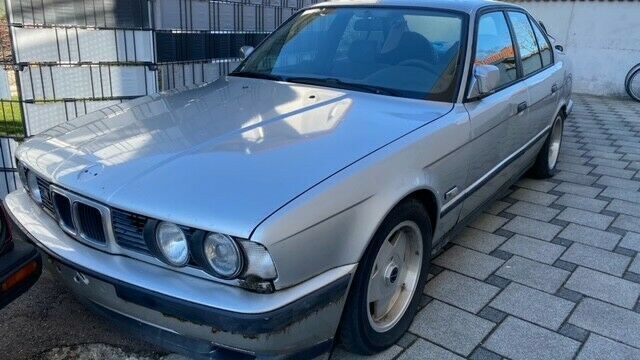 BMW 525i E34