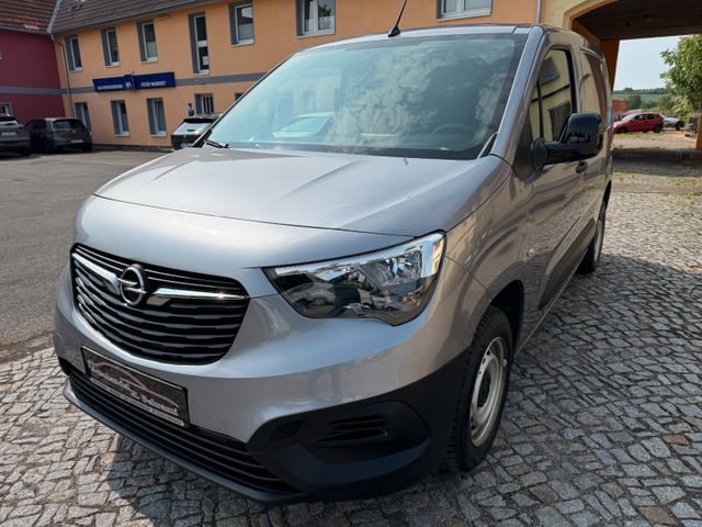 Opel Combo E 1.5 CDTI Cargo Edition Klima PDC 1.Hand