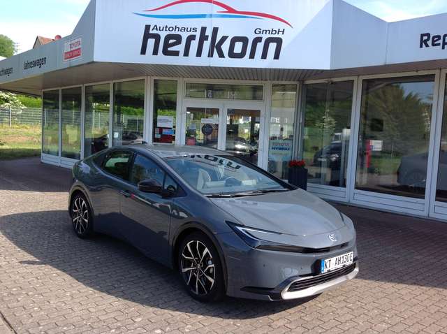 Toyota Prius Plug-IN Hybrid EXECUTIVE