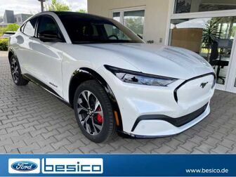 Fahrzeug FORD Mustang Mach-E undefined