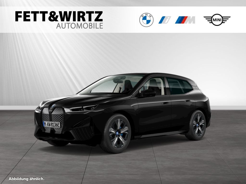 BMW iX xDrive40 Sportpaket|21 LM|ParkingAssistant