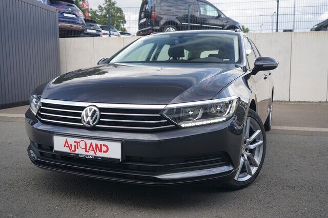 VW Passat Variant