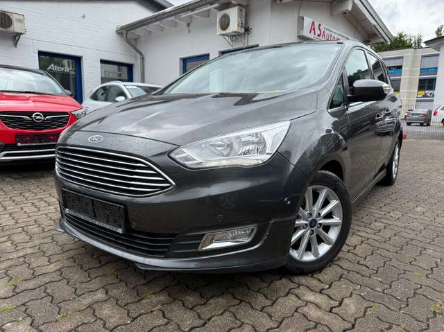 Ford Grand C-Max 1.5 TDCI NAVI+KLIMATR.+PDC+AHK+TEMPO