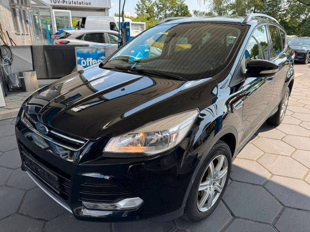 Ford Kuga Titanium 2.0 *SEHR GEPFLEGT* *NAVI*