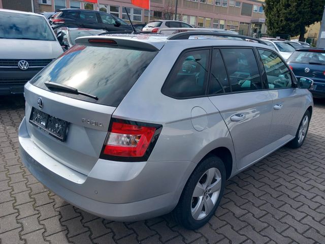 Skoda Fabia Combi 1,2 Ambition Automatik Klima Radar