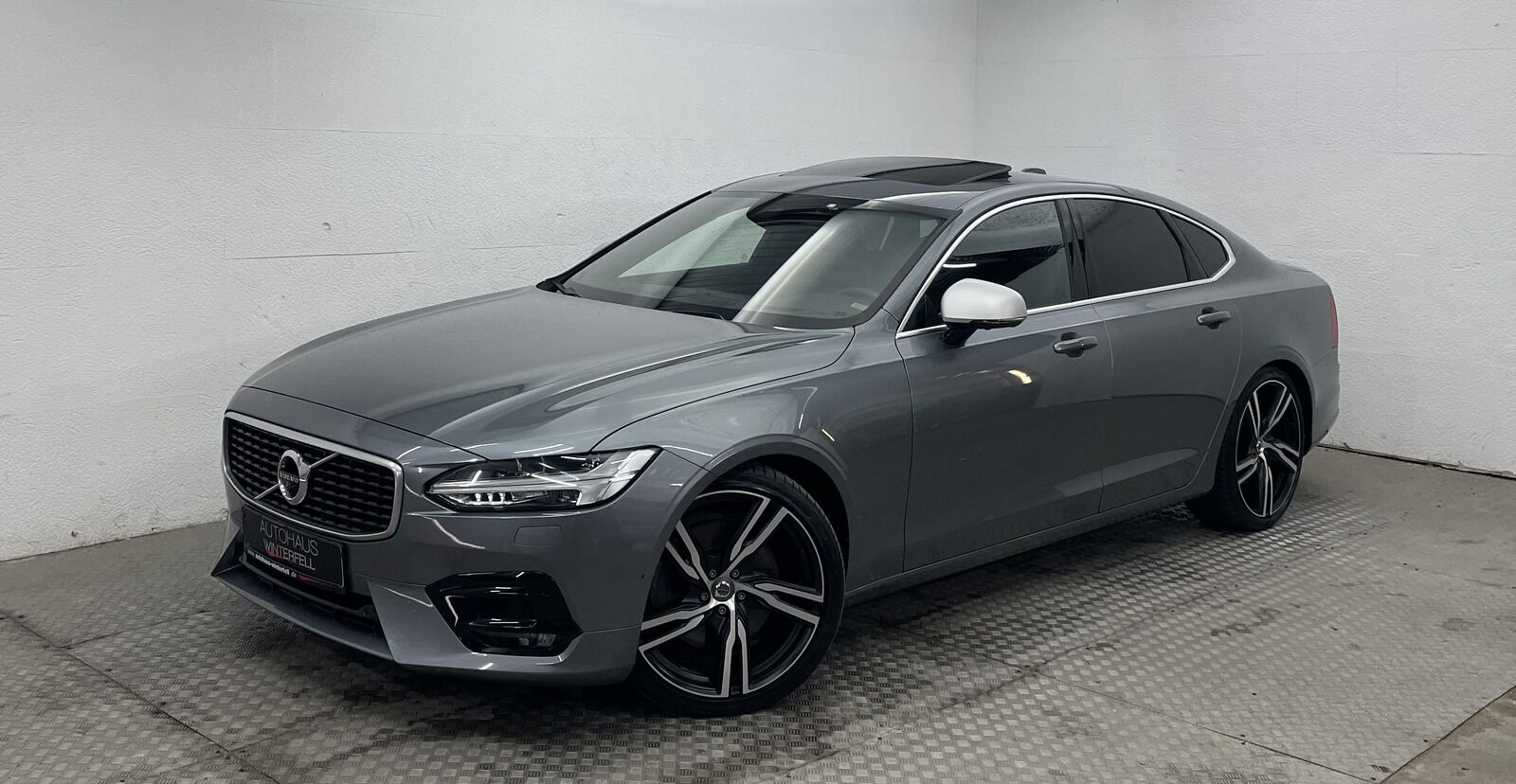 VOLVO S 90 T6 R-DESIGN AWD CARBON+GSD+B&W+360+STANDHZG
