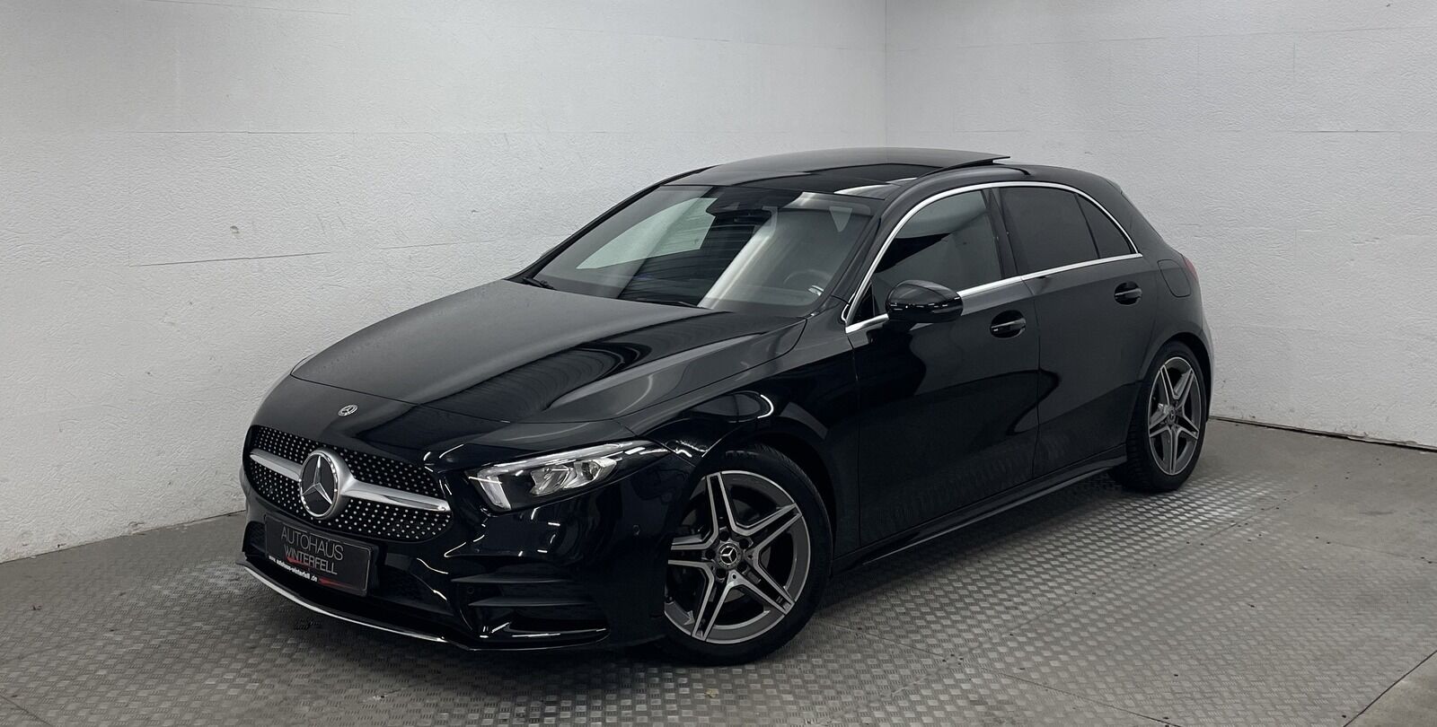 MERCEDES-BENZ A 200 AMG LINE PANO+AHK+KAMERA+DIGITAL+DAB+LED+