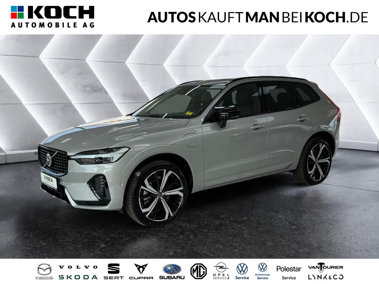 VOLVO XC60 T8 Plug-In AWD Ultimate Dark HIGH-END 0,99%