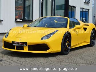 Fahrzeug FERRARI 488 undefined