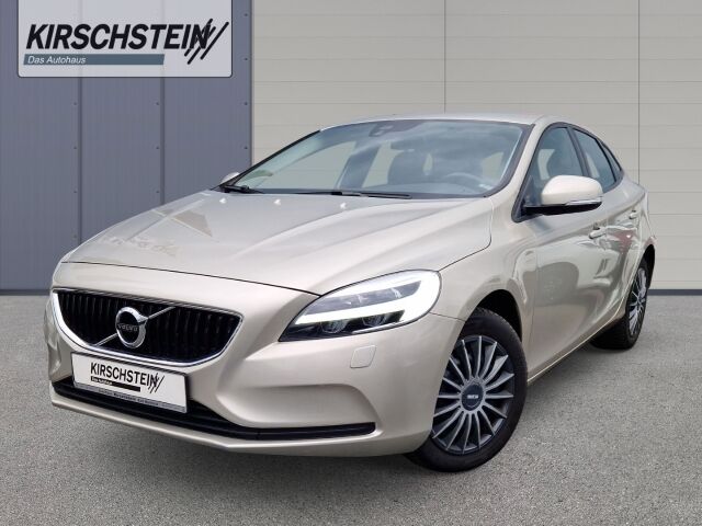 Volvo V40 Momentum T2 AHK Navi LED PDC Keyless Sitzhei