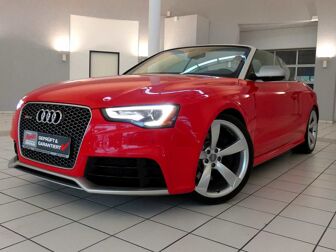 Fahrzeug AUDI V8 undefined