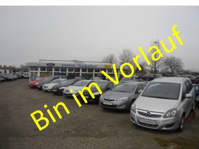 Ford Kuga 4x4 Aut. Titan. XENON+RFK+ACC+SHZ+TWA+AHK