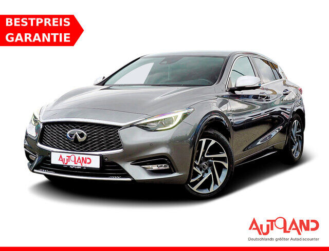 Infiniti Q30