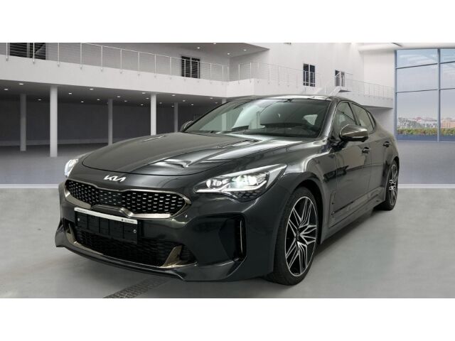 Kia Stinger GT 4WD 3.3 V6 T-GDI Pano Alcantara HUD