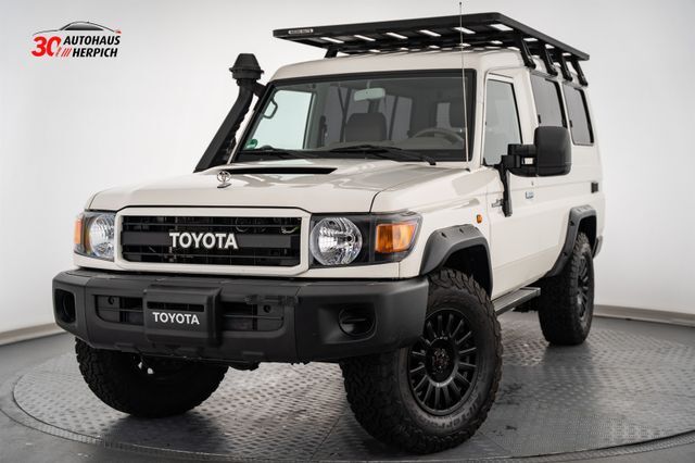 Toyota Land Cruiser VDJ78L 180L Klima Standheizung AHK