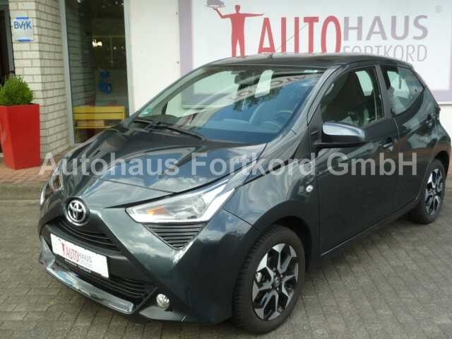 Toyota Aygo X - Team Deutschland - Navi, LED, Klima