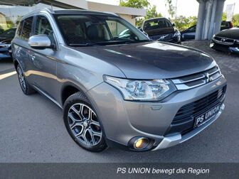 Fahrzeug MITSUBISHI Outlander undefined