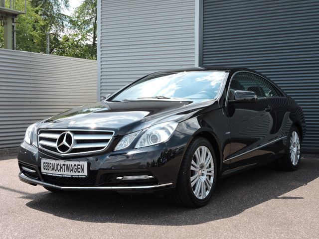 Mercedes-Benz E 200 Coupe BE 7G-Tronic NAVI PTS ILS HU 5/27