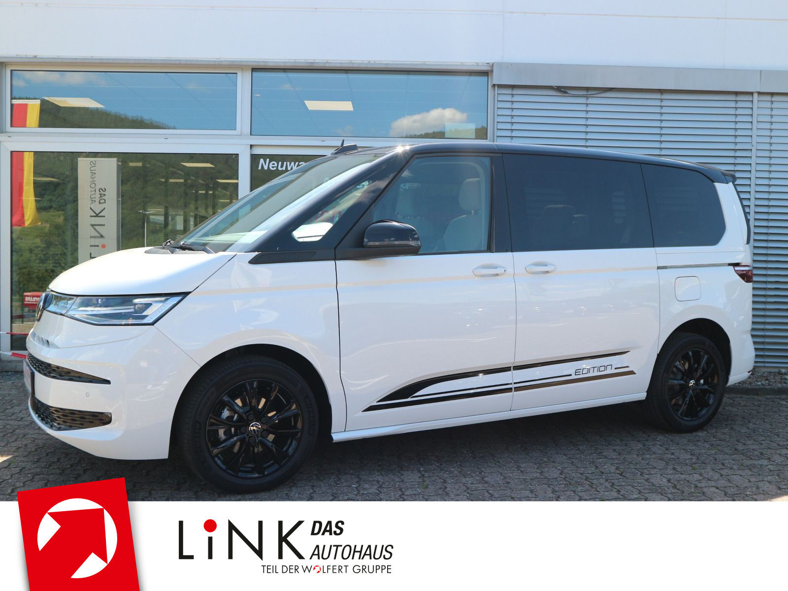 VW T7 Multivan EDITION 2,0 TDI DSG PANO STANDHZ AHK