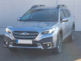 Fahrzeug SUBARU Outback undefined