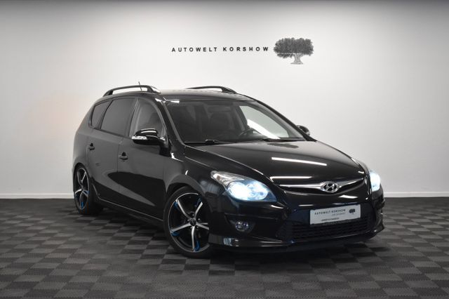 Hyundai i30 cw FIFA WM Edition *XENON *SITZHZG *KLIMA