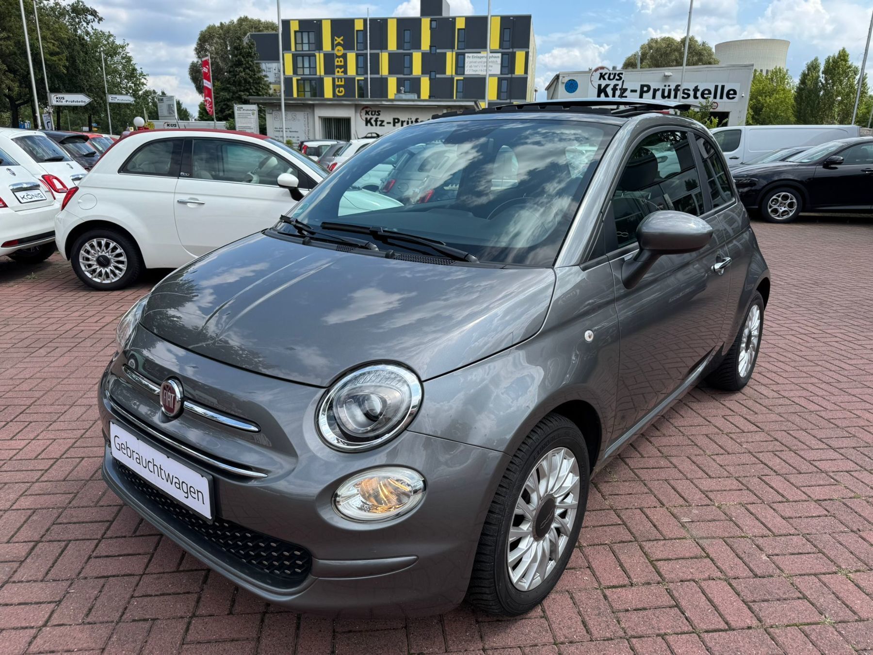 Fiat 500 1.2 8V Lounge AUTOMATIK Schiebedach*GJR*PDC