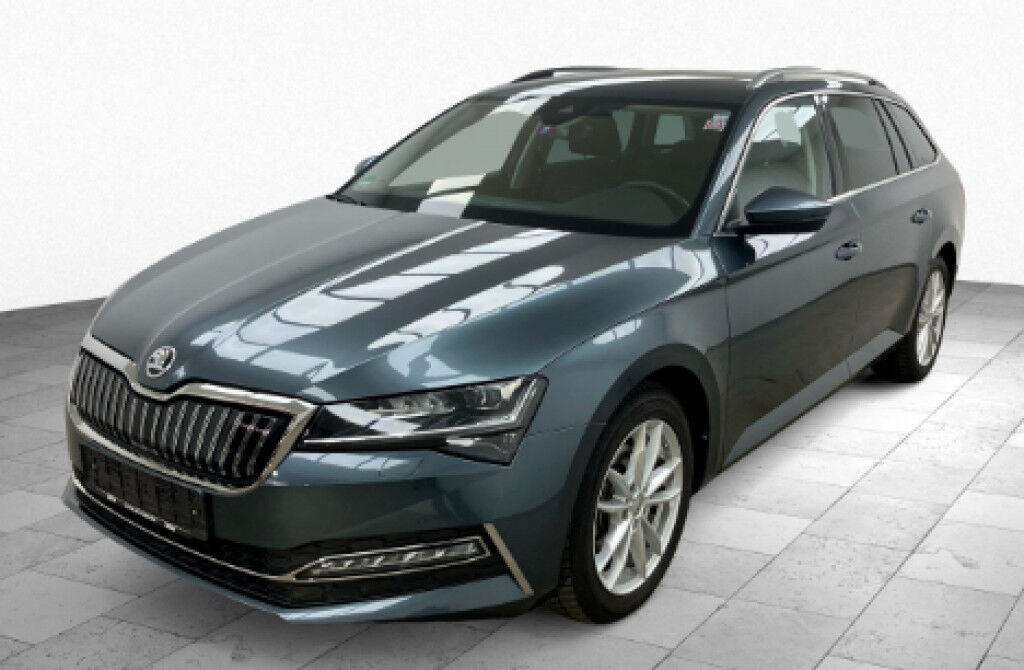 Skoda Superb Combi 1.4 TSI iV DSG Style+LED+KAMERA+SHZ