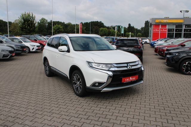 Mitsubishi Outlander 2.0 Edition 2WD *1.Hand*Automatik*Shz*