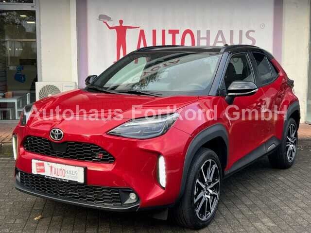 Toyota Yaris Cross Hybrid 1.5 GR Sport - LED, Navi, el.