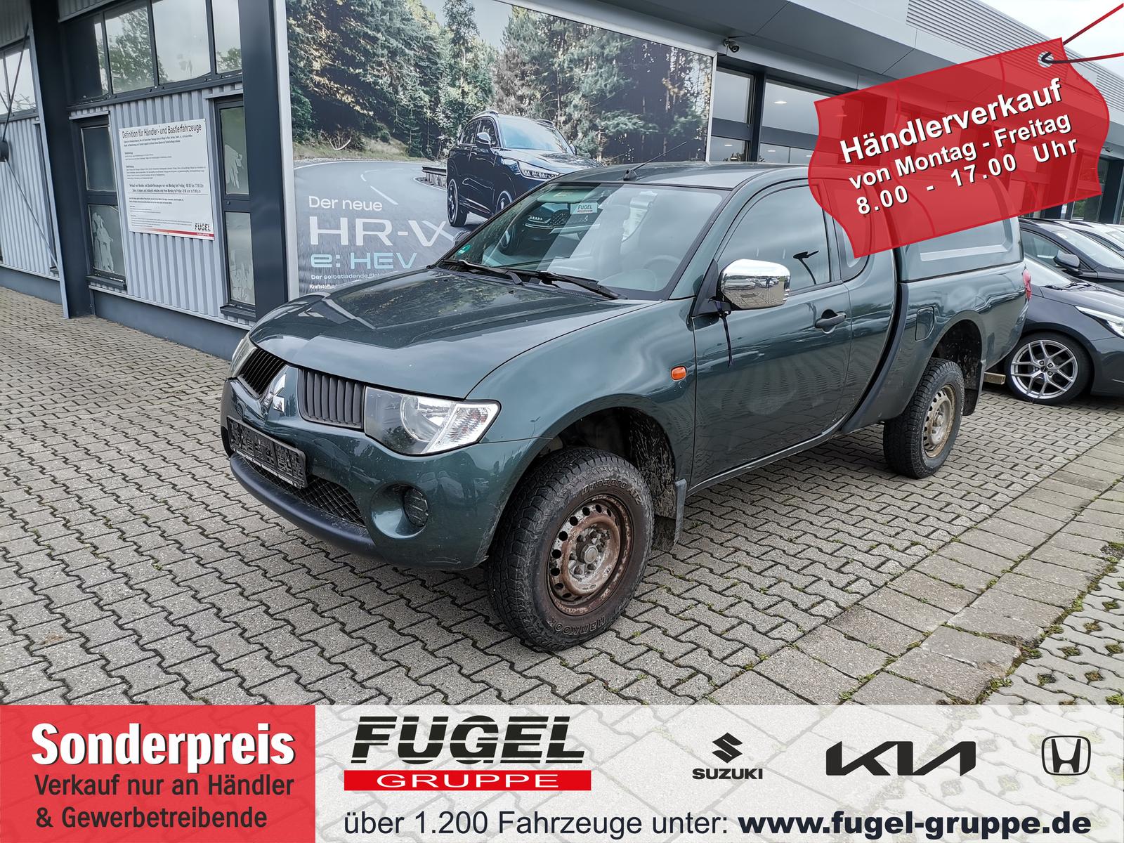 Mitsubishi L200 2.5 DI-D Invite Club Cab 4WD