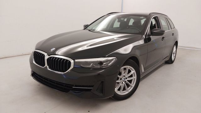 BMW 520 d Virtual*Pano*Kamera*Leder*LED*Parkassisten