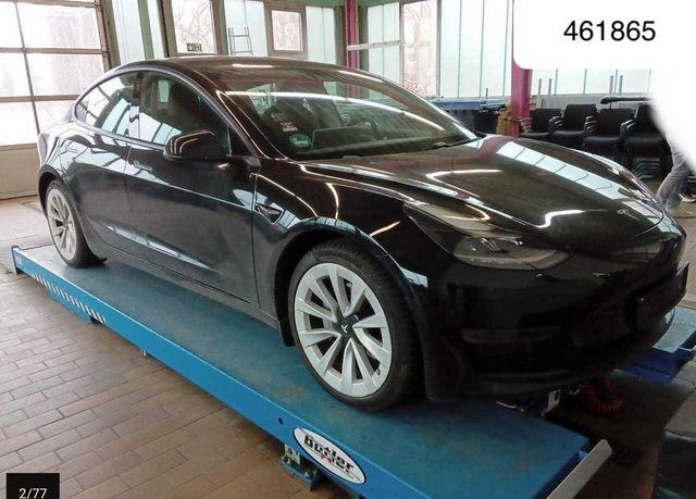 Tesla Model 3 Long Range Dual AWD Wärmepumpe Glasd Kam