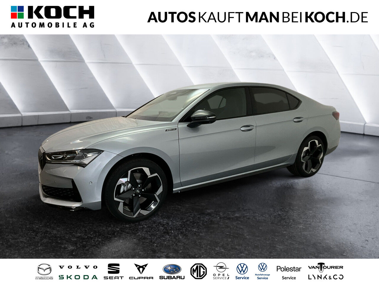 SKODA Superb Sportline 2,0 TSI DSG HUD AHK STHZ CANTON