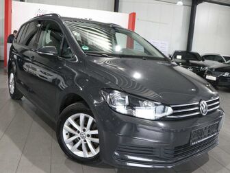 Fahrzeug VOLKSWAGEN Touran undefined
