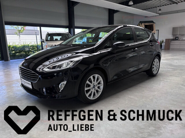 Ford FIESTA TITANIUM KLIMA+ALLWETTER+KAMERA+APPLE+1HD