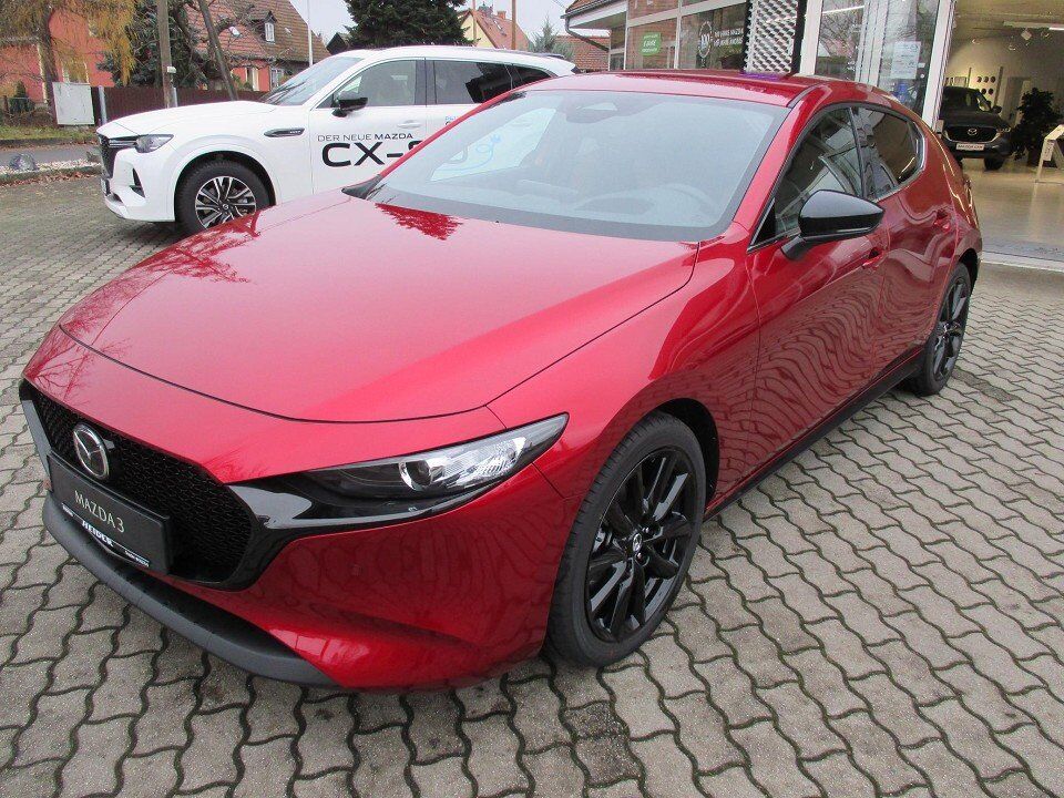 Mazda 3 2.5L e-SKYACTIV G 140 6AT FWD Nagisa