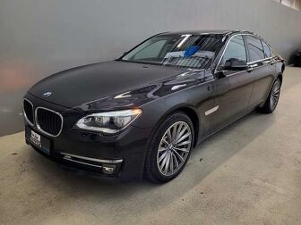 Fahrzeug BMW 7er Reihe undefined
