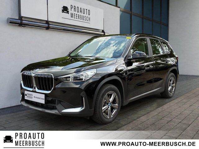 BMW X1 30e xDrive AHK/ACC/HEADUP/ADAPTIVLED/H&K/360°