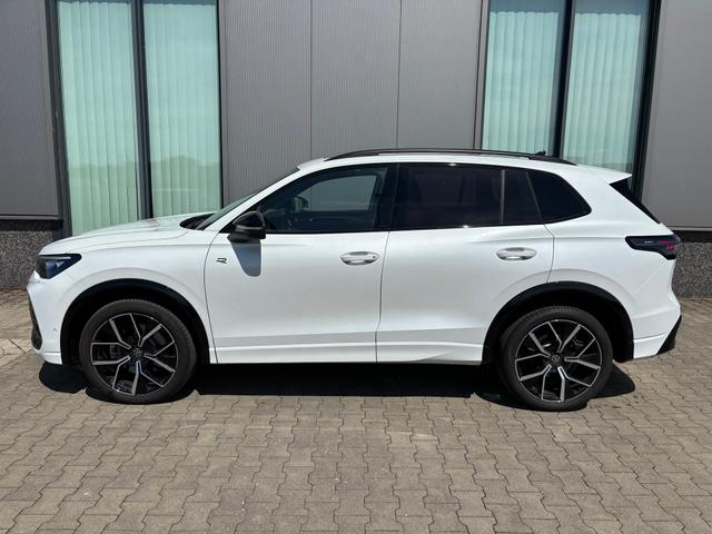 VW Tiguan R-Line 2.0 TDI 4MOTION 193PS DSG, PANO...