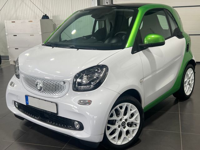 Smart ForTwo coupe EQ Automatik **Navi*Panorama*Temp**