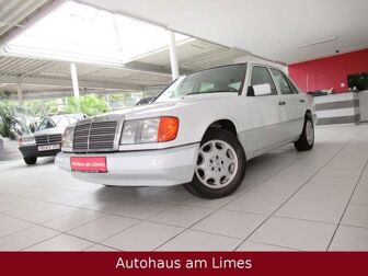 Fahrzeug MERCEDES-BENZ 200 undefined