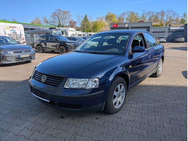 VW Passat Comfortline Limo *AHK*TÜV NEU